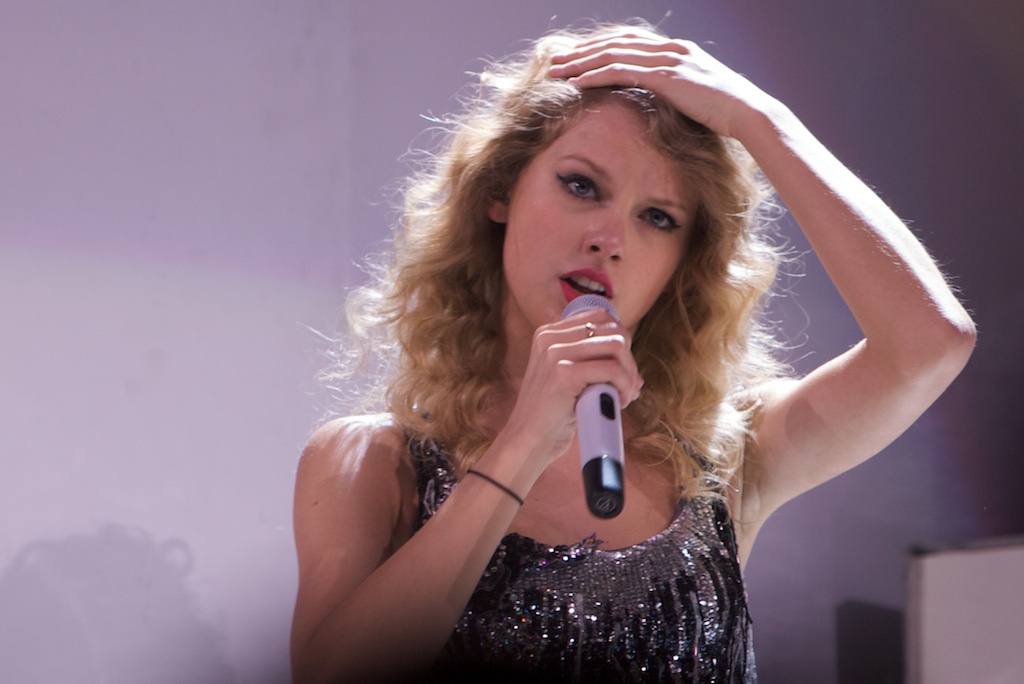 Taylor Swift Donates 1m To Louisiana Charities