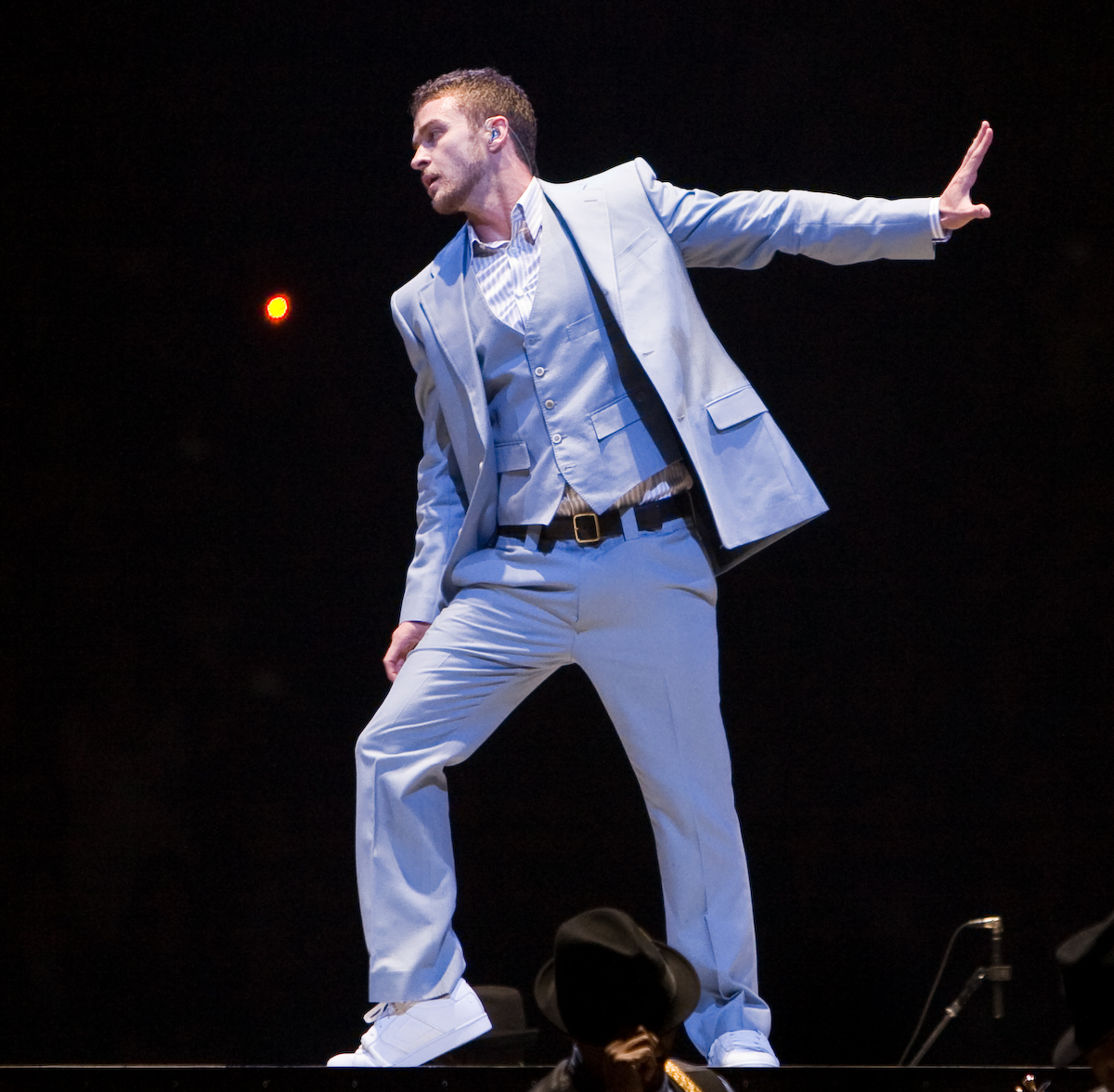 justin timberlake futuresex lovesounds album cover accident