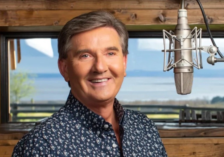 Ireland's Daniel O'Donnell Signs With Robert Rigby's Ambition