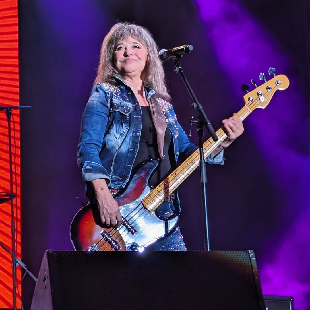 Suzi Quatro Is Still Wild and Never Mild At Red Hot Summer