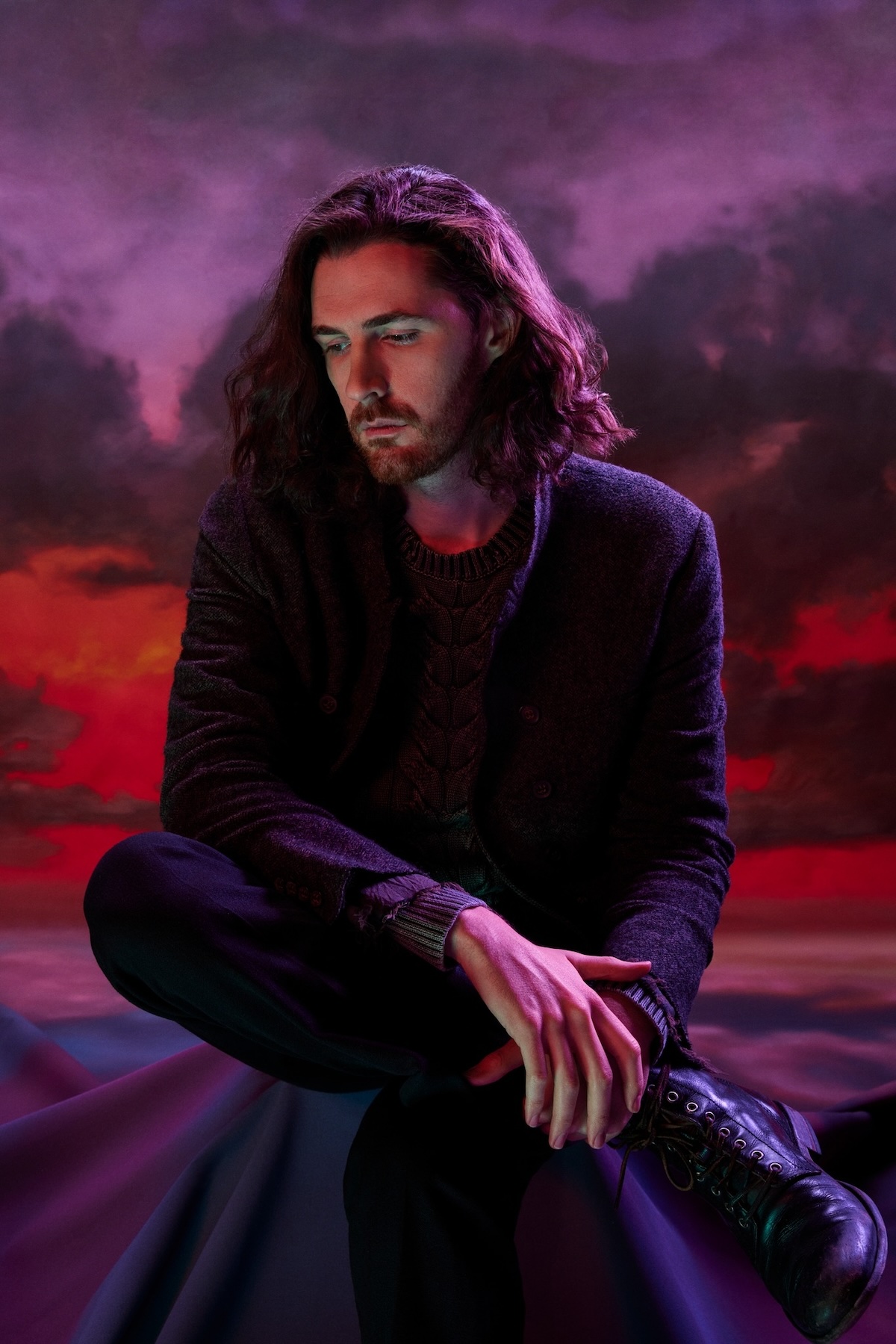 Hozier Lands UK No 1 Single with 'Too Sweet' - Noise11.com