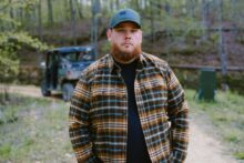 Luke Combs Press Shot