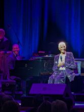 Dionne Warwick at Hamer Hall Melbourne 16 January 2025 photo by Winston Robinson